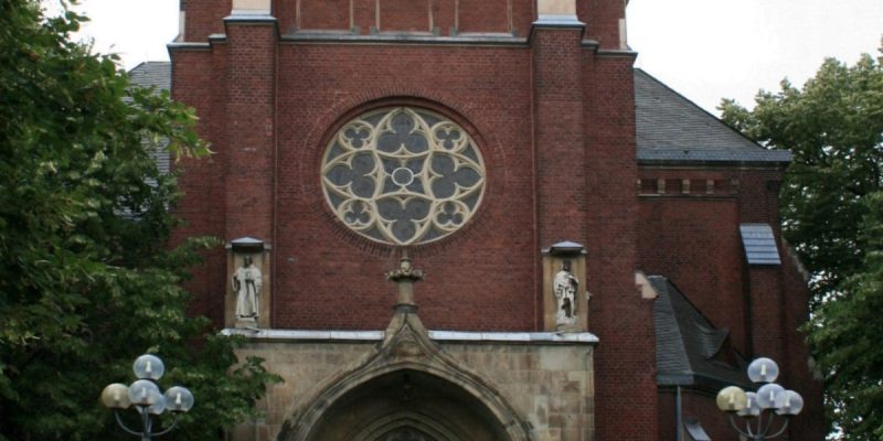 St. Michael (St.-Michael-Platz)