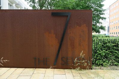 "7" The Seven