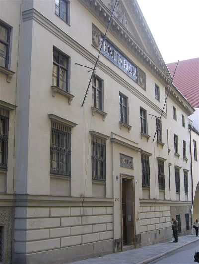 Alte Münze