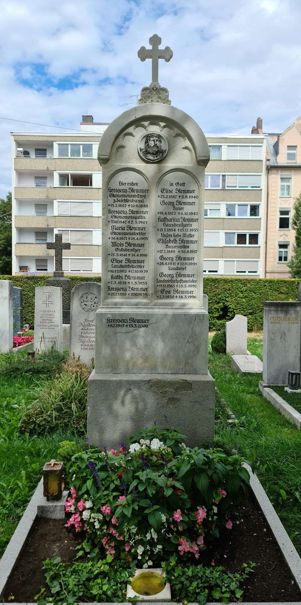 Aussegnungshalle (West 1)