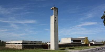 Aussegnungshalle (Ost)