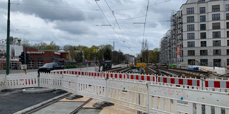 Carl-Amery-Platz