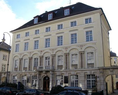 Carolinen-Palais
