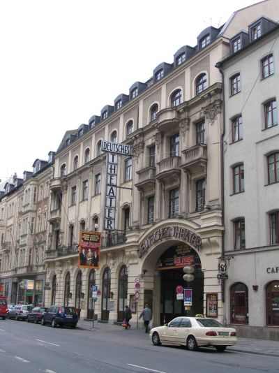 Heritage Sites in München — Discovery 4
