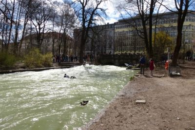 Eisbachwelle