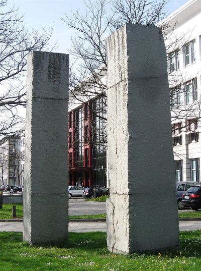 Finnischer Granit Gespalten