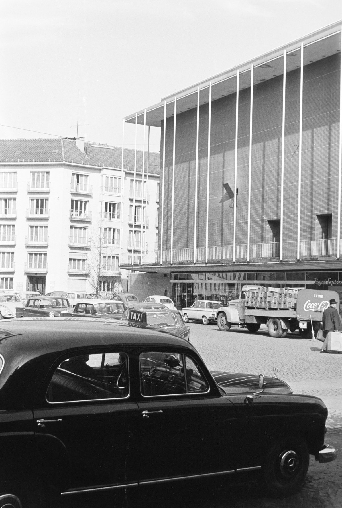 Goetheplatz (West 2)