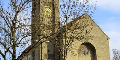Königin des Friedens