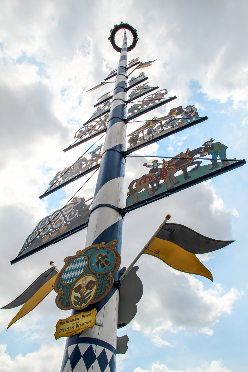 Münchner Maibaum