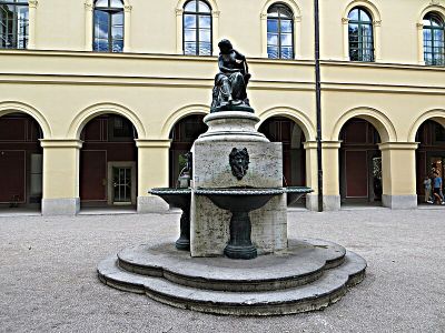 Nymphenbrunnen (Nordwest)