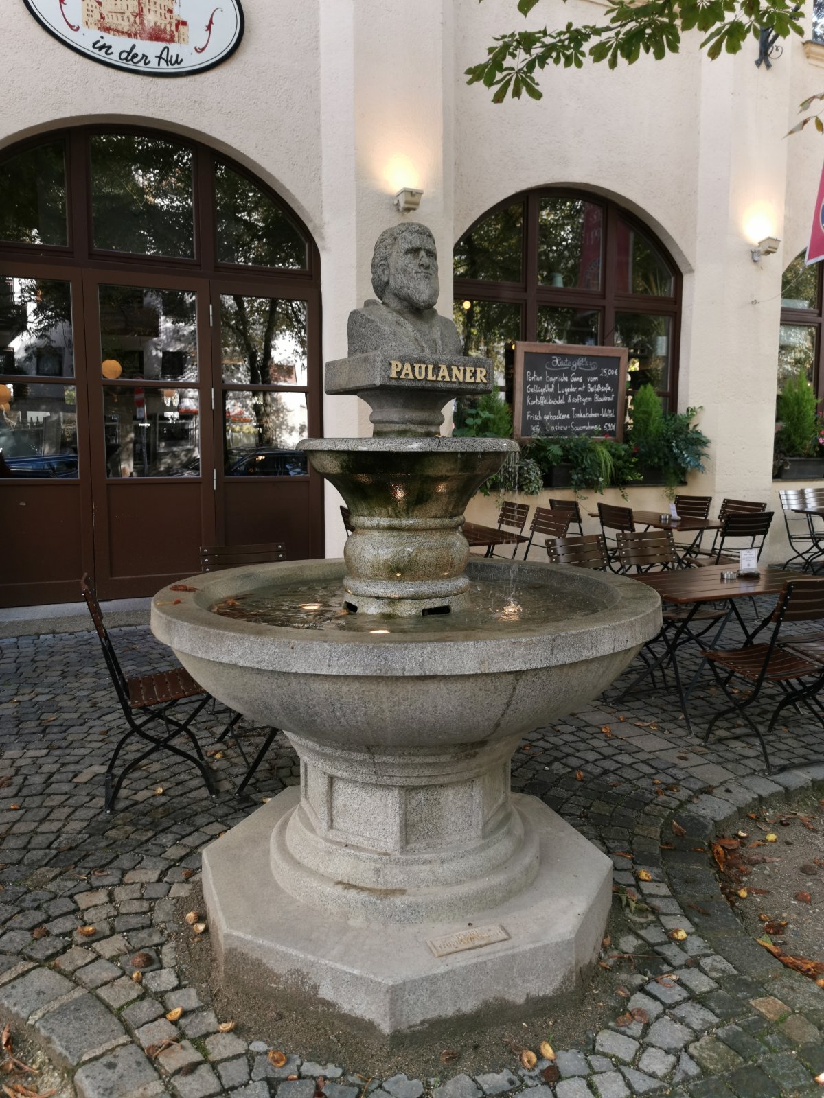 Paulanerplatz