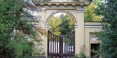 Portal der tierärztlichen Fakultät
