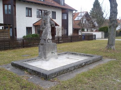Schnitterin-Brunnen (Ost)