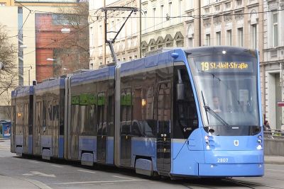 Tram 19: Pasing Bahnhof (S/R) => Berg am Laim Bahnhof (S)