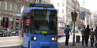 Tram 25: Max-Weber-Platz (Johannisplatz) (U) => Großhesseloher Brücke