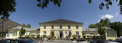 Universitäts-Reitschule