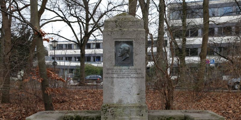 Wilhelm-Götz-Denkmal