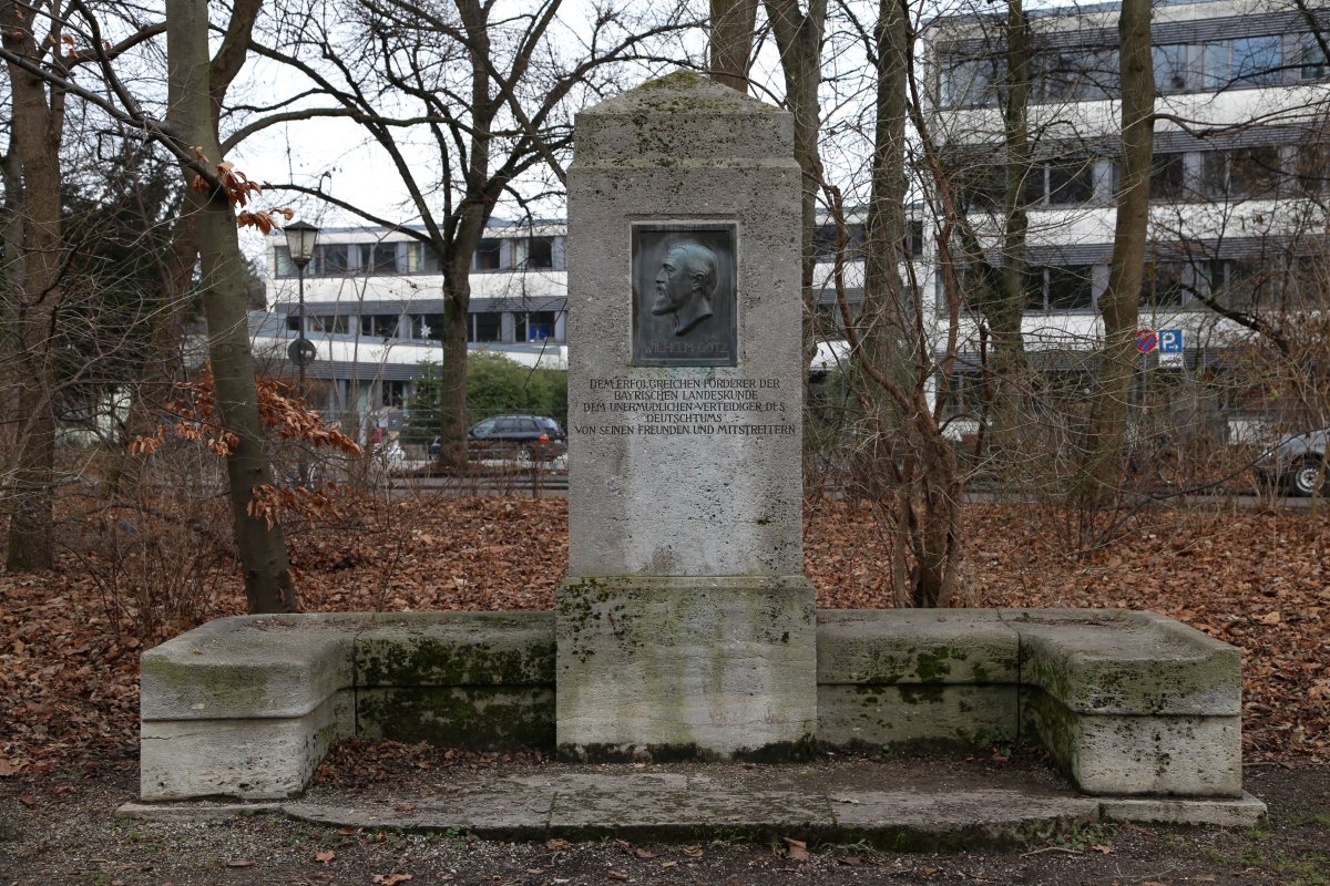 Wilhelm-Götz-Denkmal