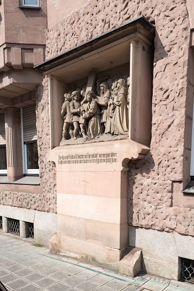 3. Station des Nürnberger Kreuzweges von Adam Kraft