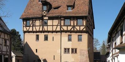 Hallerschloss