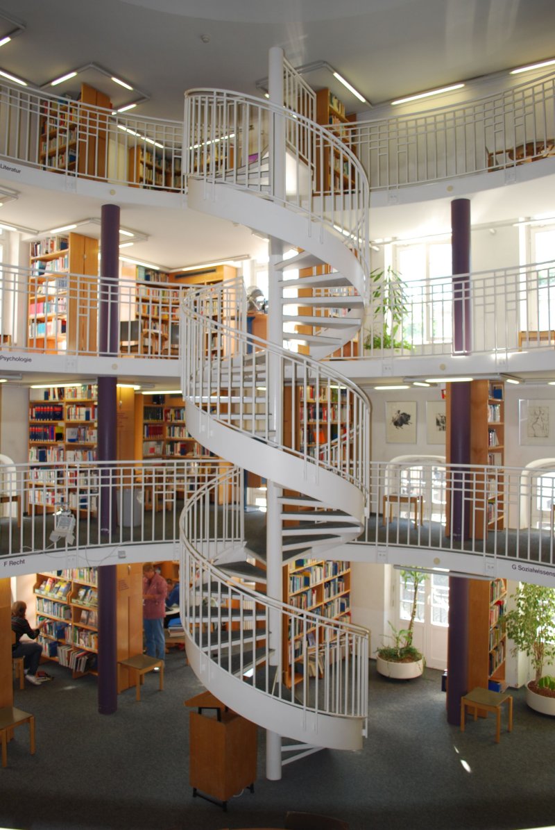 Erwachsenenbibliothek