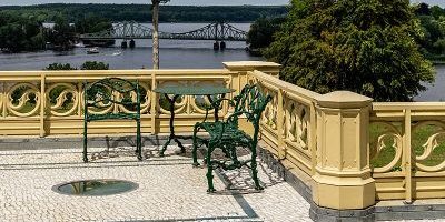 Blaue Terrasse