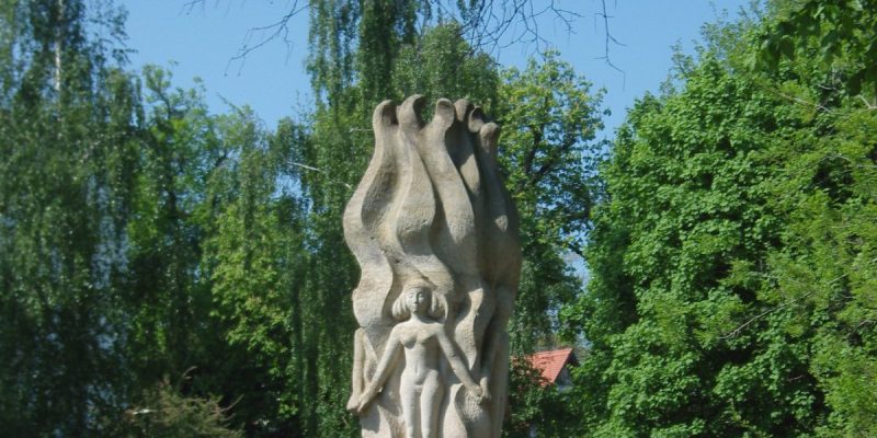 Gedenkstele für die Opfer von Krieg und Gewaltherrschaft