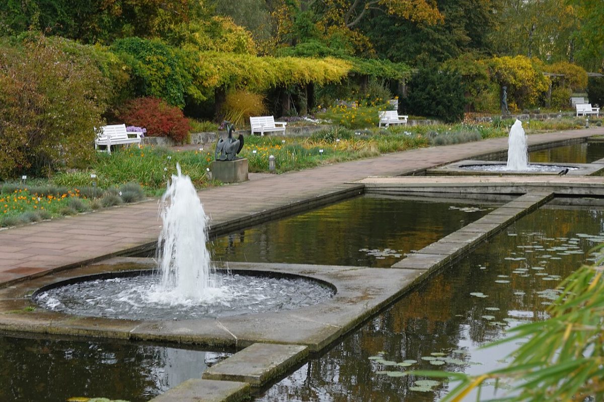 Springbrunnenanlage mit Teichen