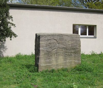 Zu Ehren Ernst Thälmanns