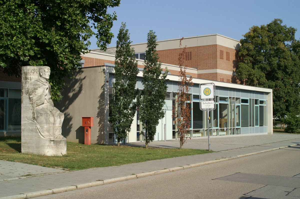 Albertus-Magnus