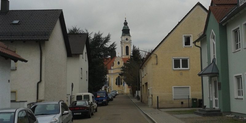 St. Josef (Donaustaufer Straße)