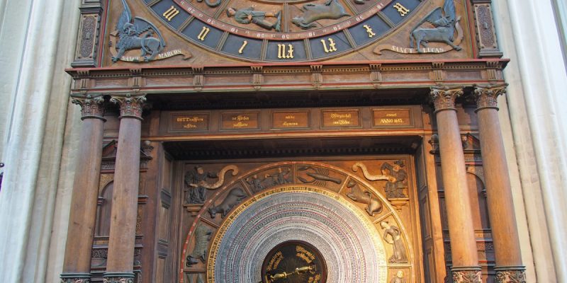 Astronomische Uhr