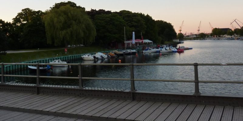 Bahnhofsbrücke