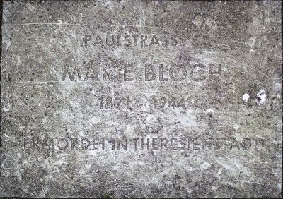 Marie Bloch