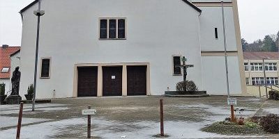 Pfarrkirche St. Theresia und St. Remigius