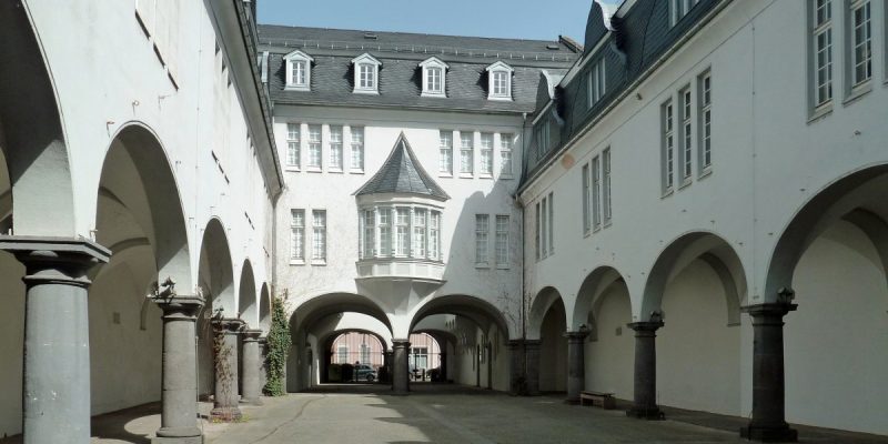 Richard-Wenzel-Platz
