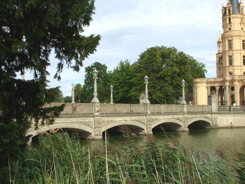 Schlossbrücke