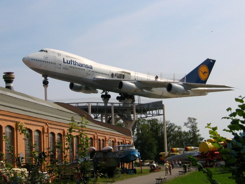 Boeing 747-230 Schleswig-Holstein