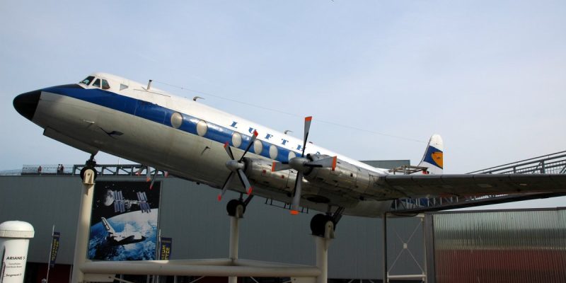 Vickers Viscount 814