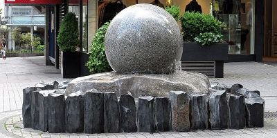 Kugelbrunnen