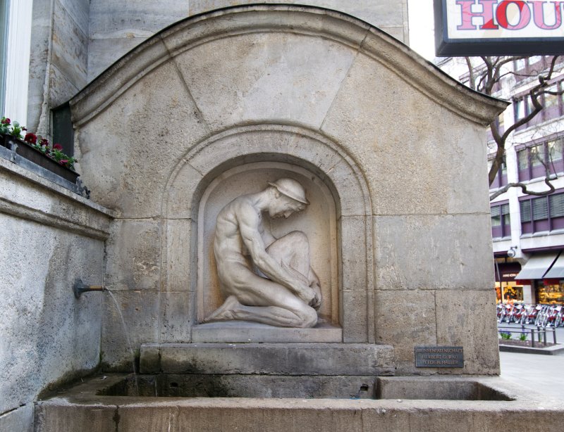 Merkurbrunnen