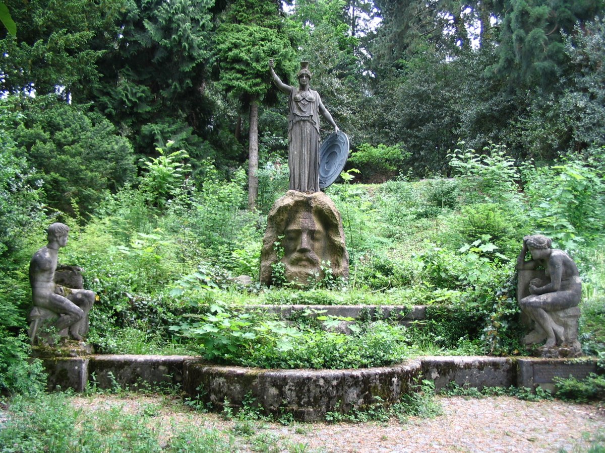 Pallas-Athene-Brunnen
