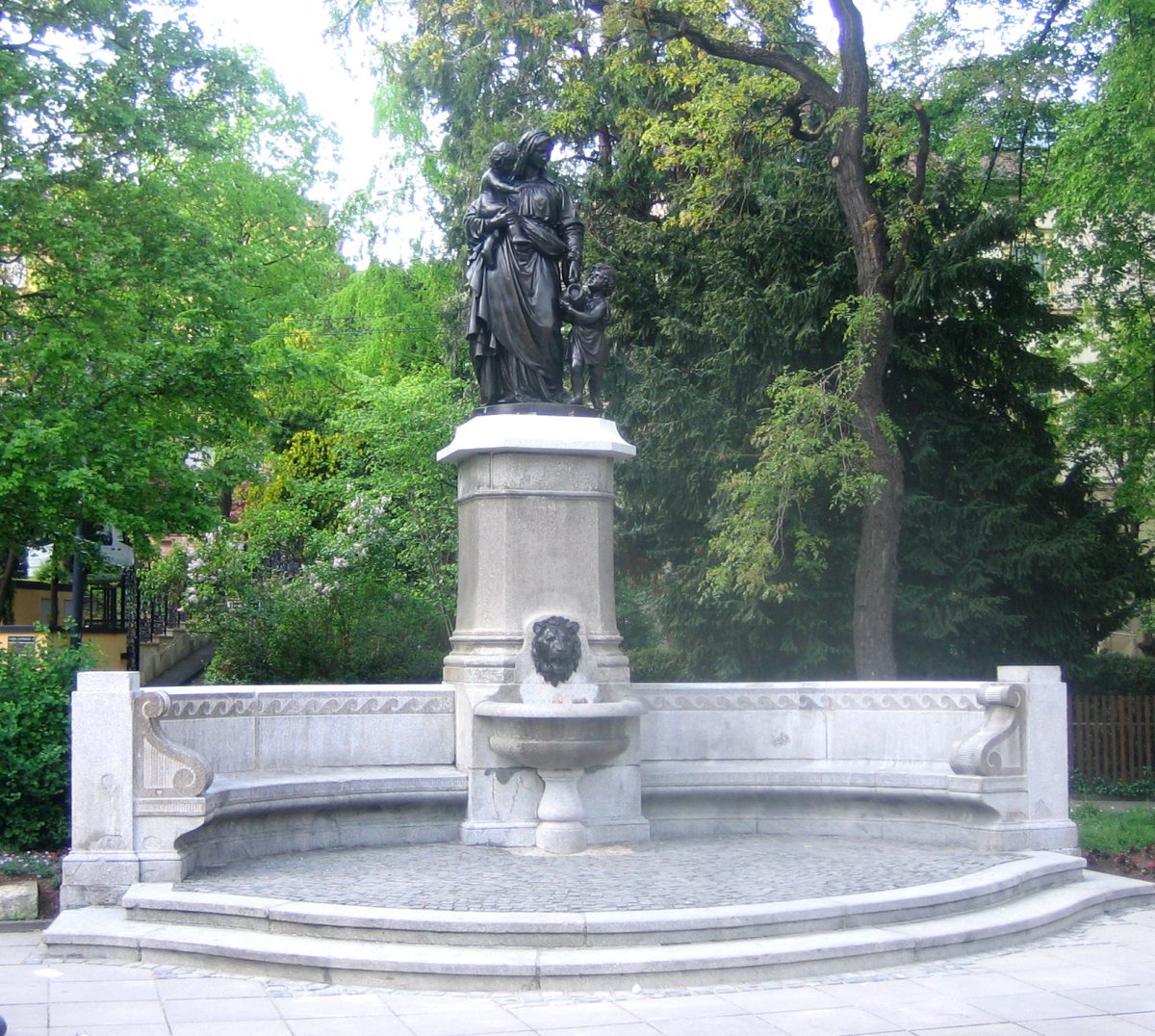 Paulinenbrunnen