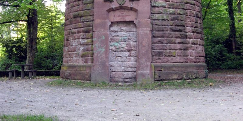 Ruine des Hasenbergturms