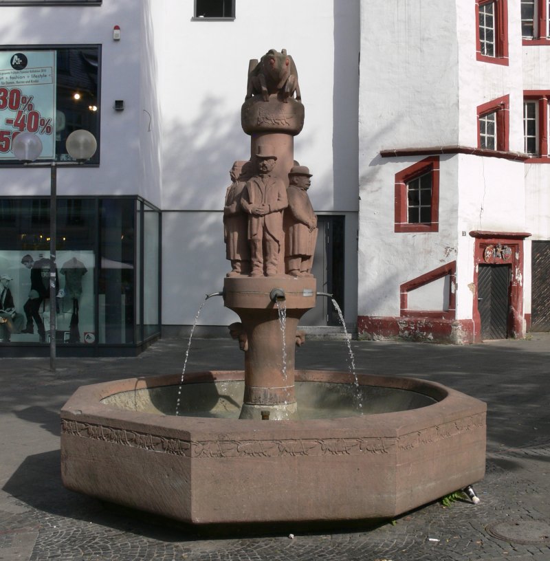 Heuschreck-Brunnen