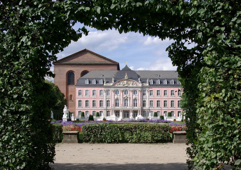 Kurfürstliches Palais