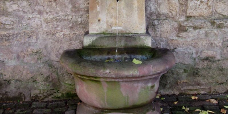 Brunnen am Graben