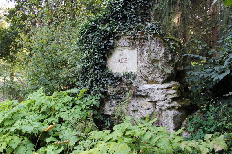 Herderdenkmal