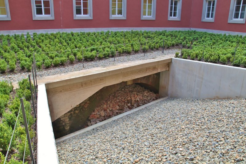 Rest des Viaduktbogens