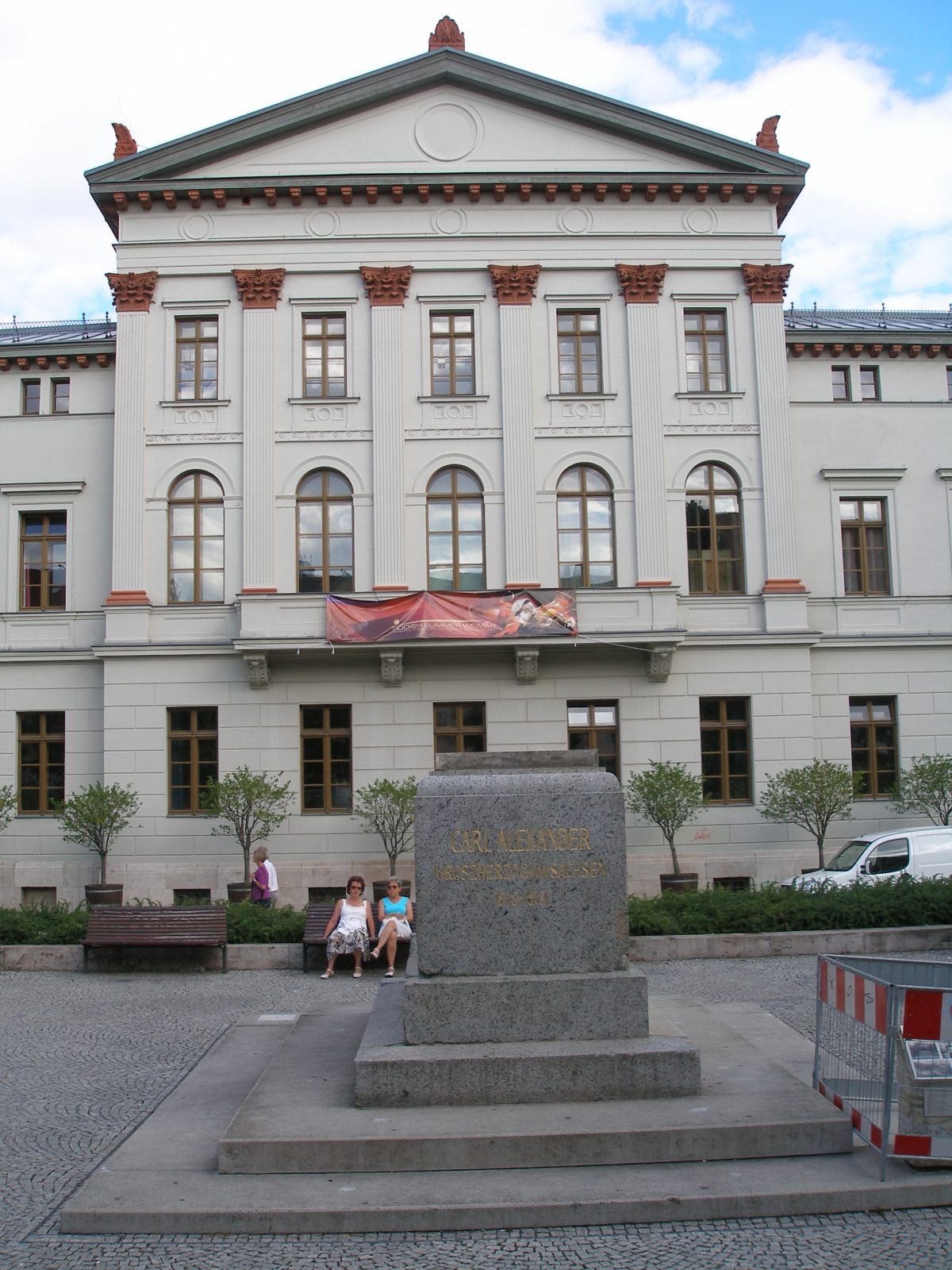 Theaterplatz
